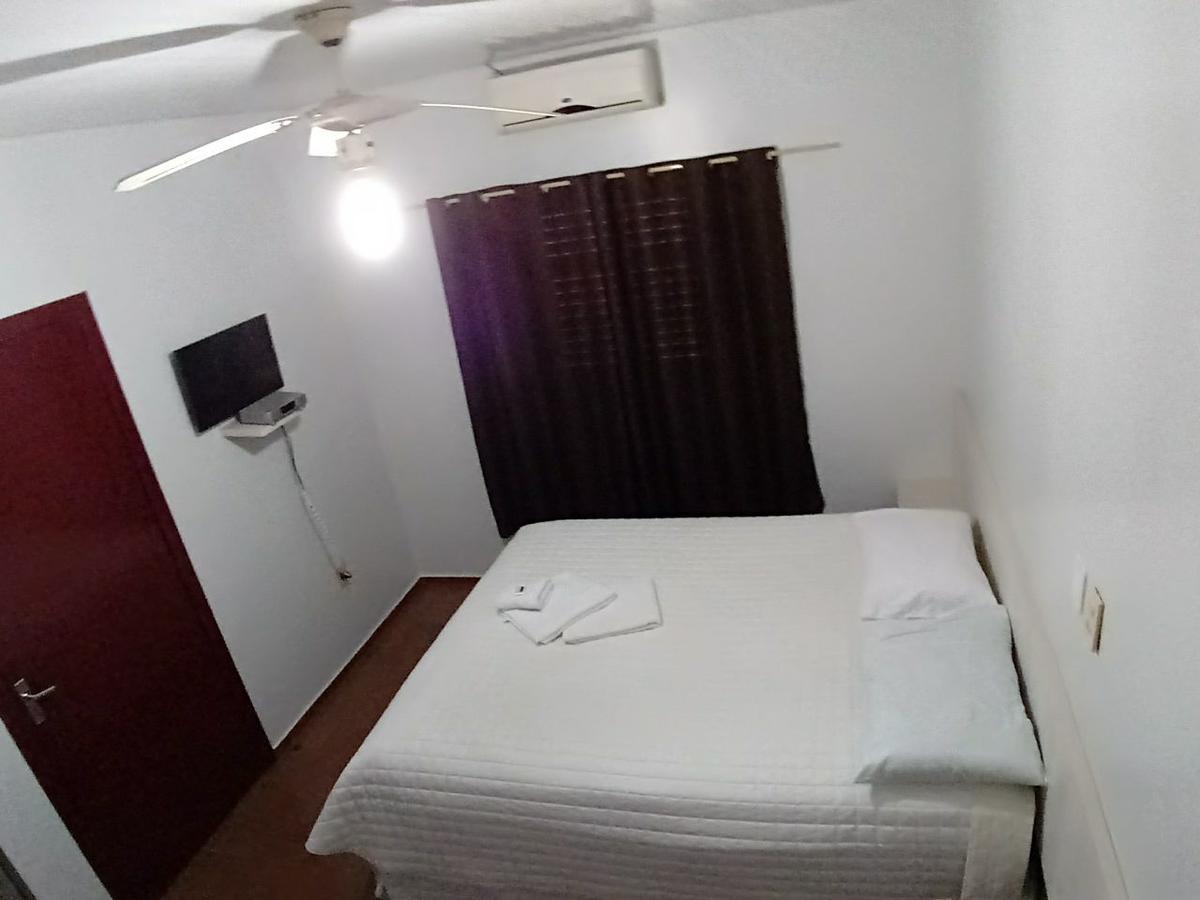Giroto Hotel Realeza Exterior photo